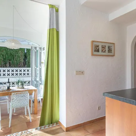 Holiday home Apart-rent Casa Con Piscina Flamicell 0042 Empuriabrava